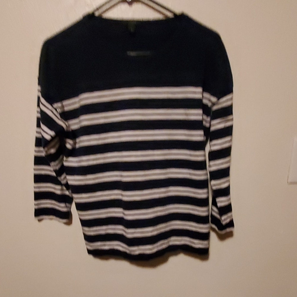Black and white stripped long slee